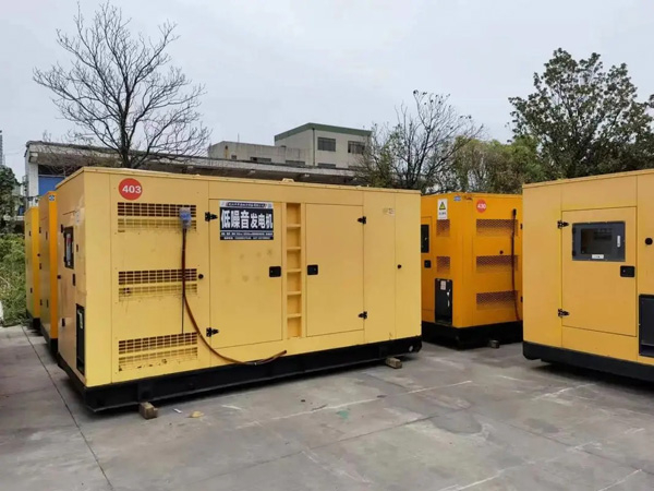 乐山干式空气滤清器和湿式空气滤清器有什么区别？