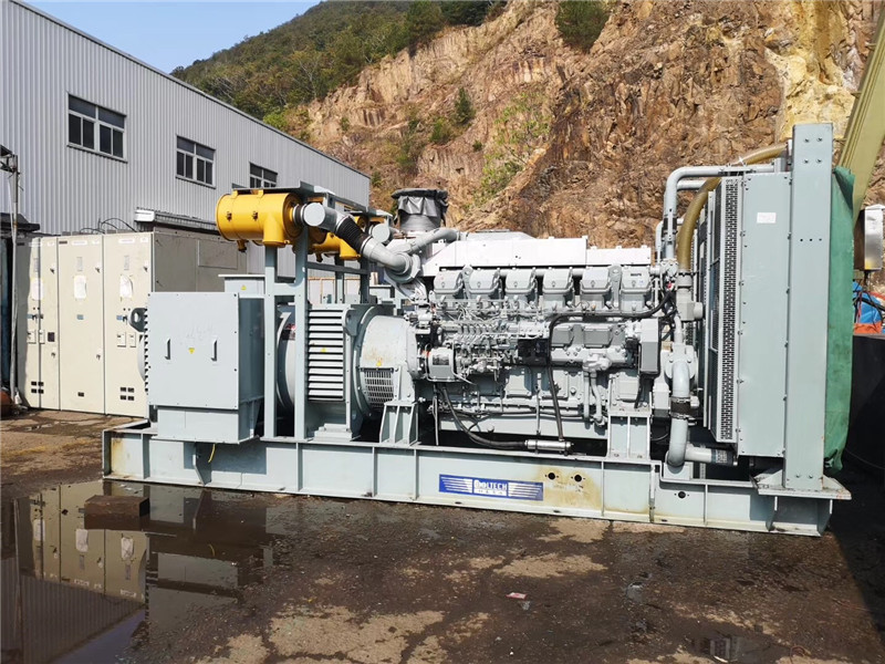 乐山储能设备在应用领域拓展过程中面临哪些新的挑战？